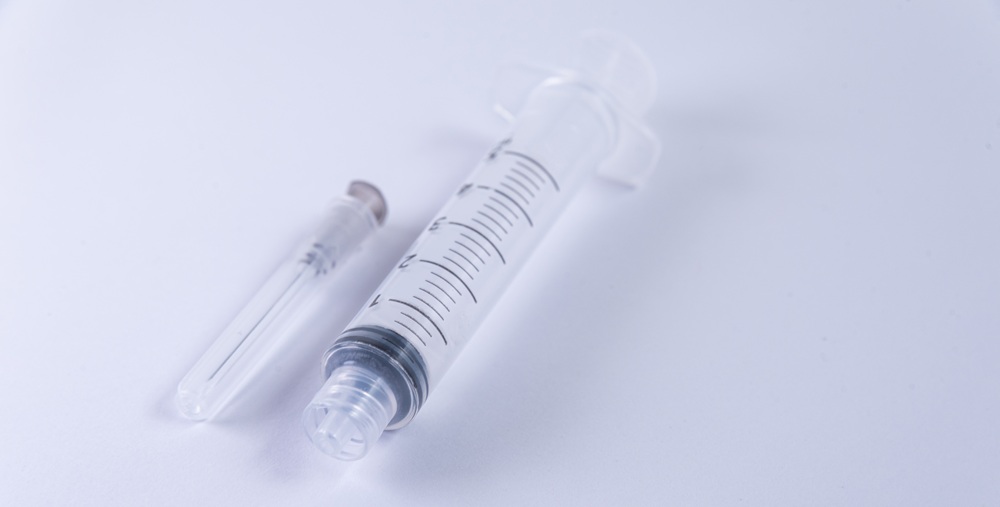 медицинские шприцы для клиники